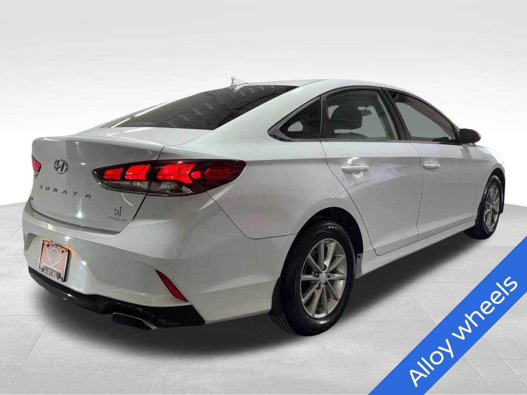 Used 2018 Hyundai Sonata SE FWD image 5
