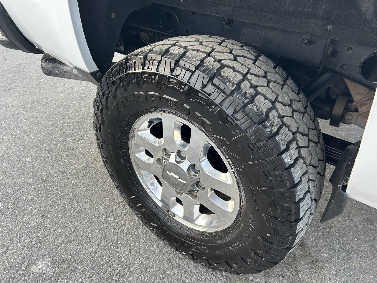 Used 2015 Chevrolet Silverado 2500 LT w/ Z71 Package, Off-Road image 12