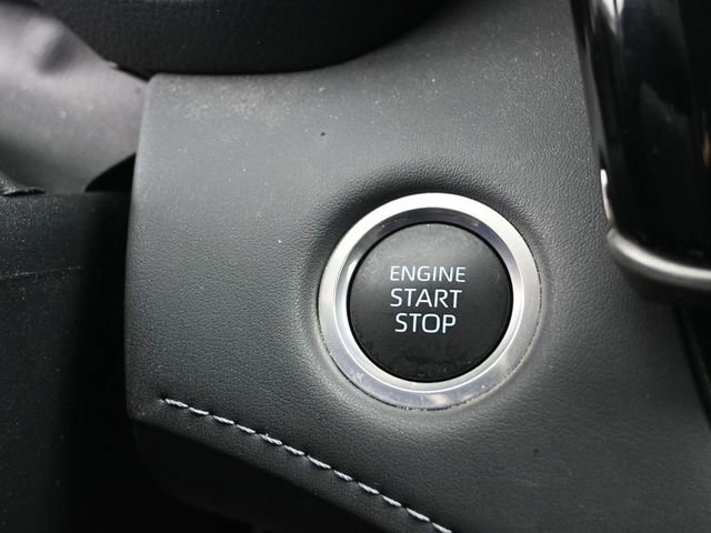 Used 2024 Toyota Highlander LE image 18