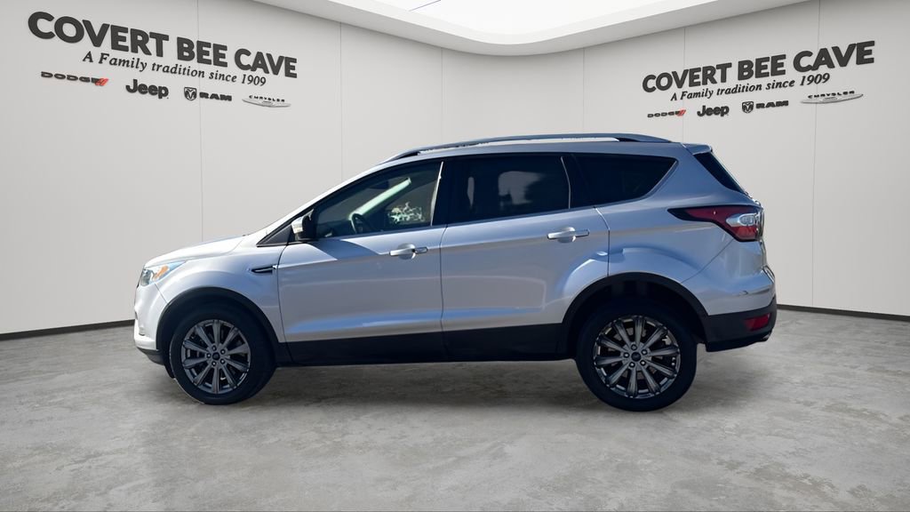 Used 2017 Ford Escape Titanium image 5