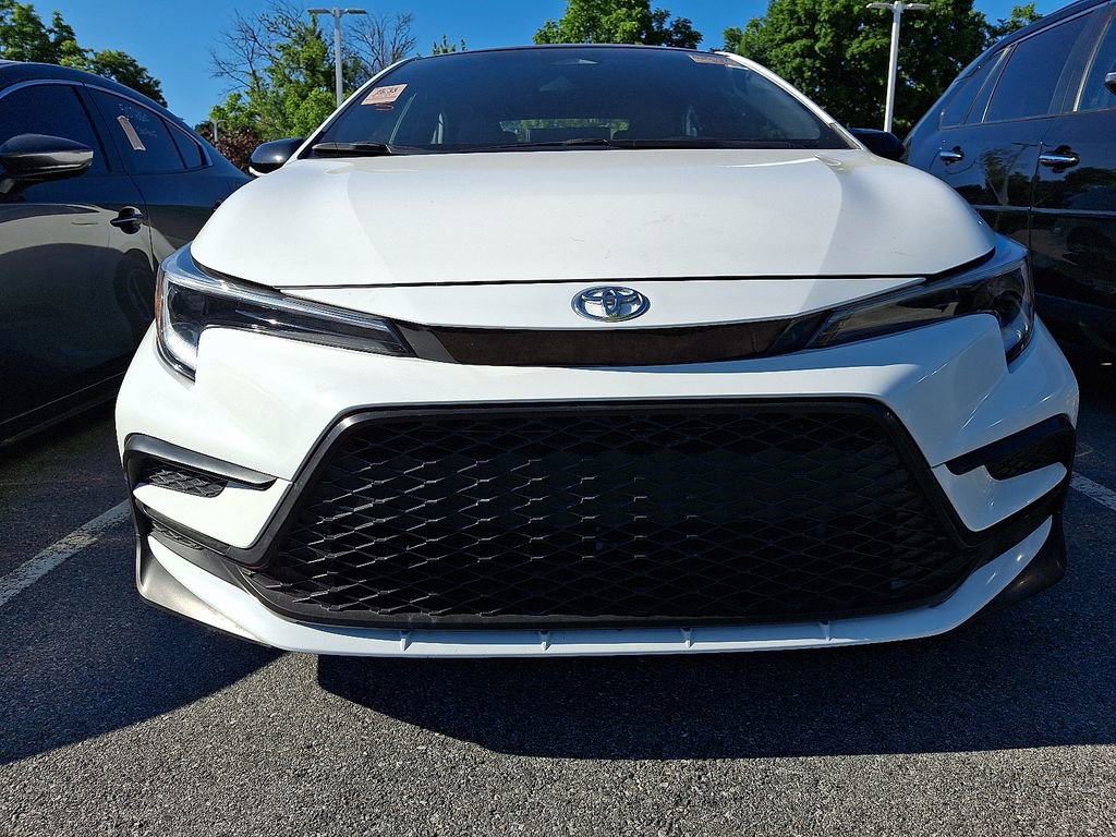 Used 2025 Toyota Corolla FX w/ Convenience Package FWD image 2