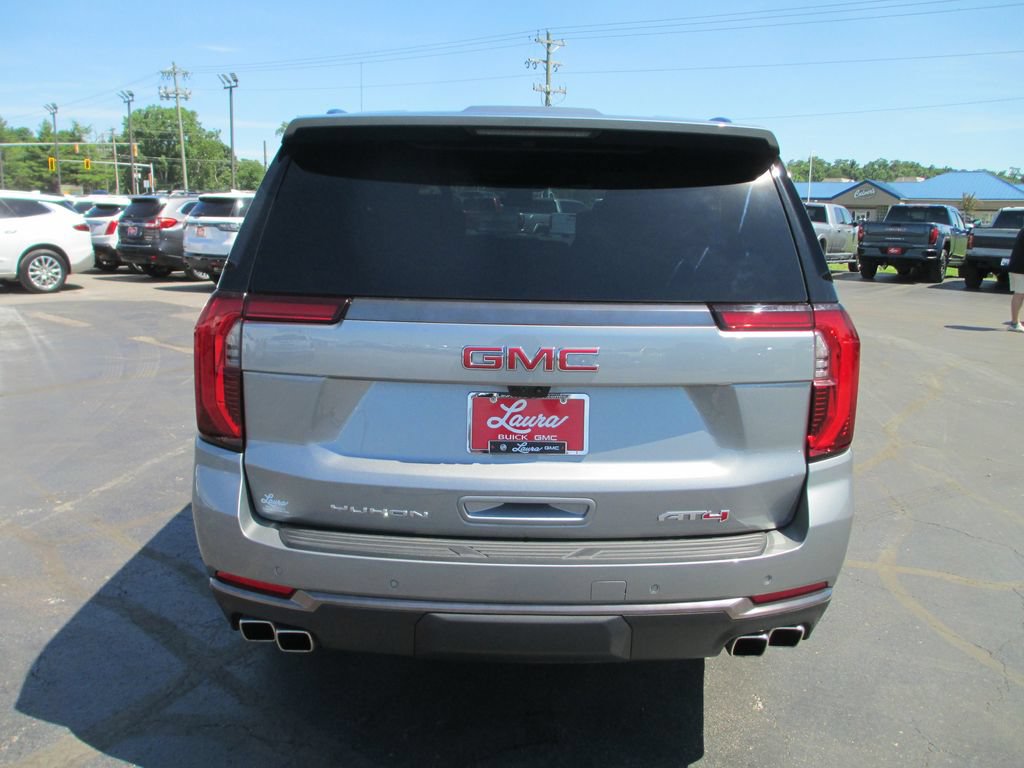 Certified 2025 GMC Yukon XL AT4 Ultimate AWD/4WD image 6