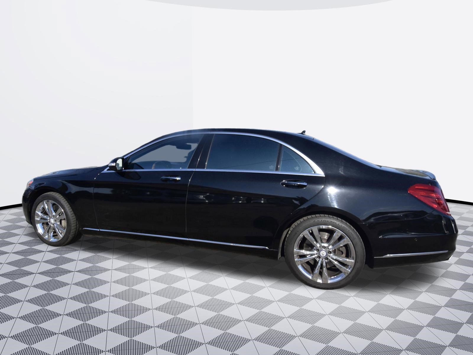 Used 2014 Mercedes-Benz S 550 Sedan image 4