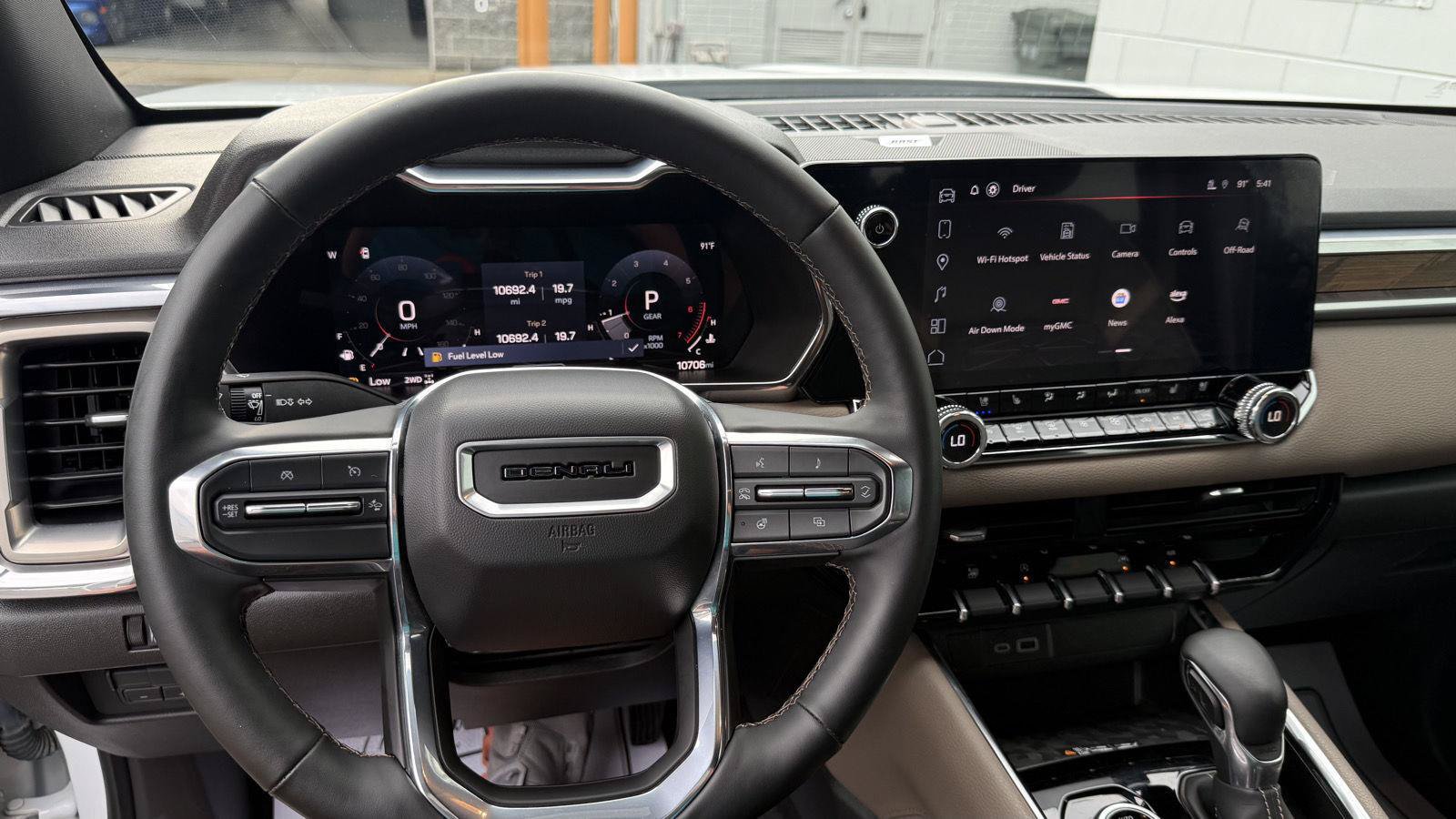 Used 2023 GMC Canyon Denali AWD/4WD image 49