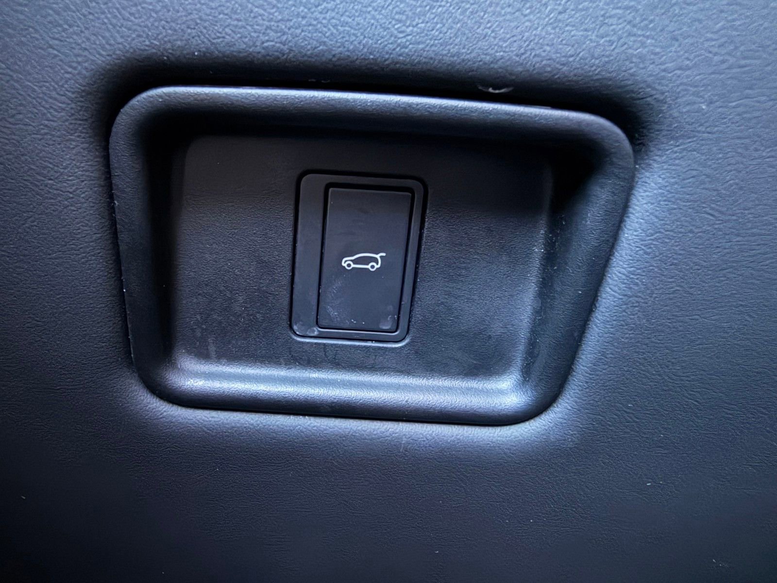 Used 2024 Land Rover Range Rover Sport Dynamic SE image 21