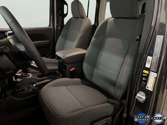 Used 2025 Jeep Wrangler Unlimited Sahara w/ Safety Group image 57