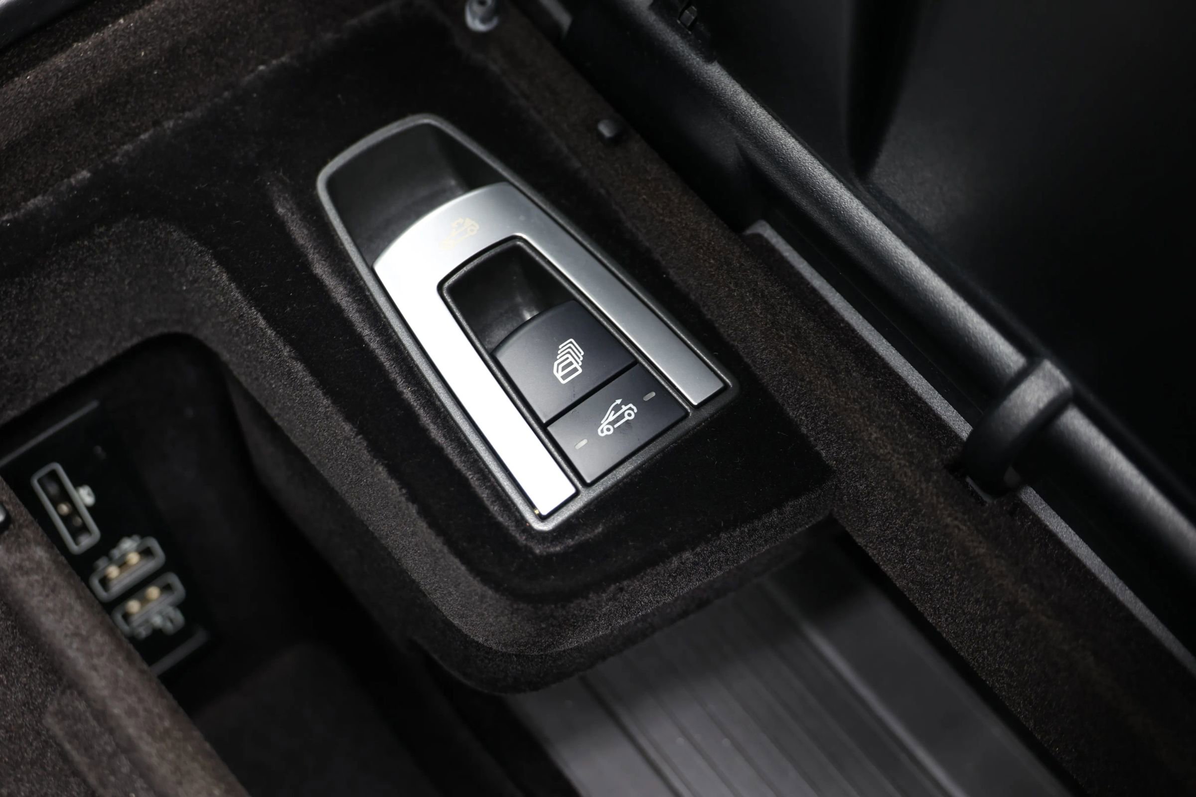 Used 2019 Mercedes-Benz S 63 AMG 4MATIC Cabriolet image 42