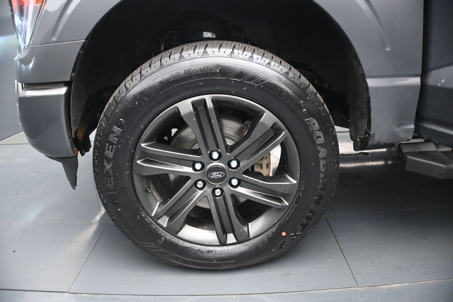 Used 2023 Ford F150 Lariat w/ Equipment Group 502A High AWD/4WD image 27