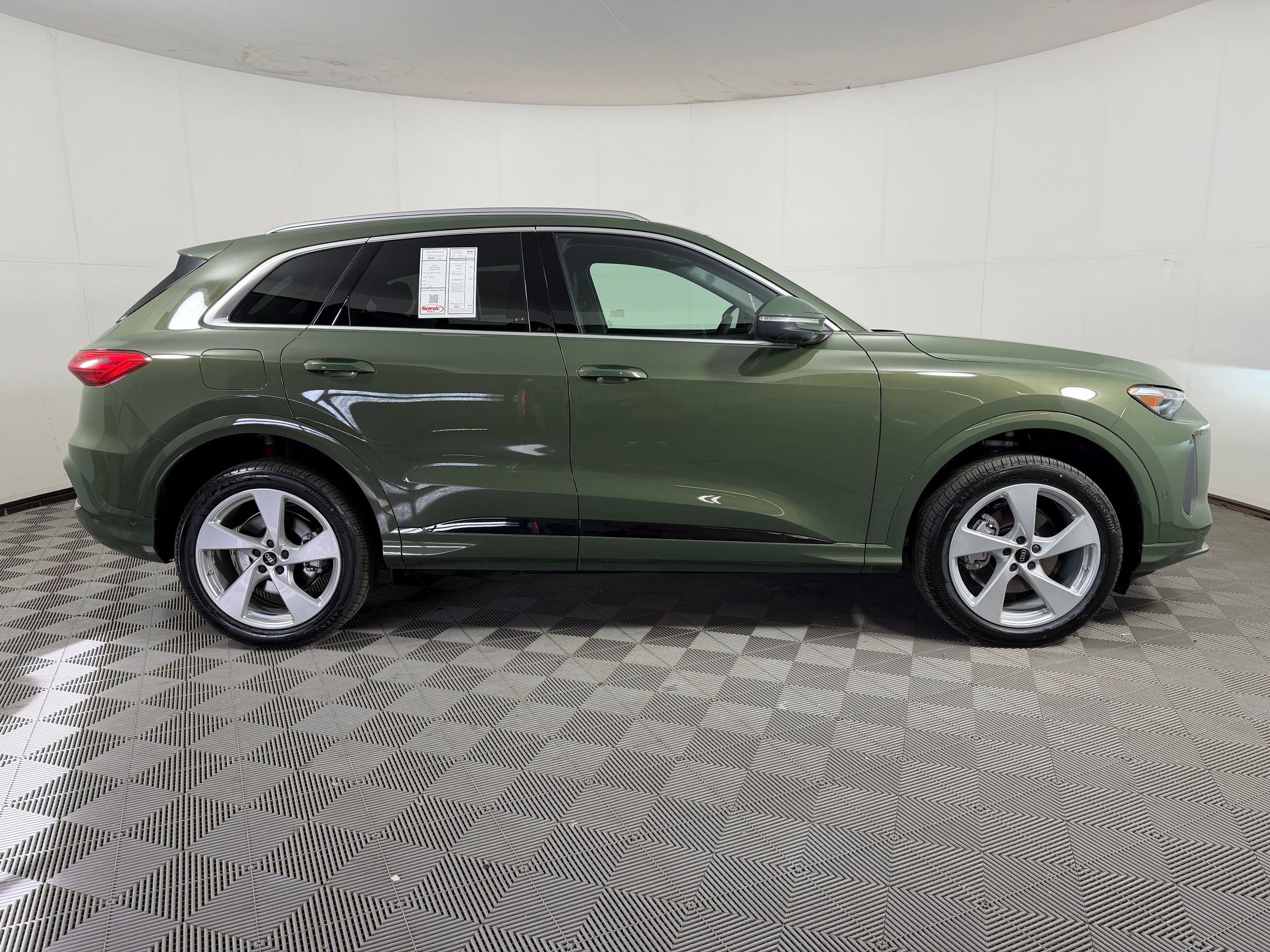 New 2026 Audi Q5 Premium Plus AWD/4WD image 8