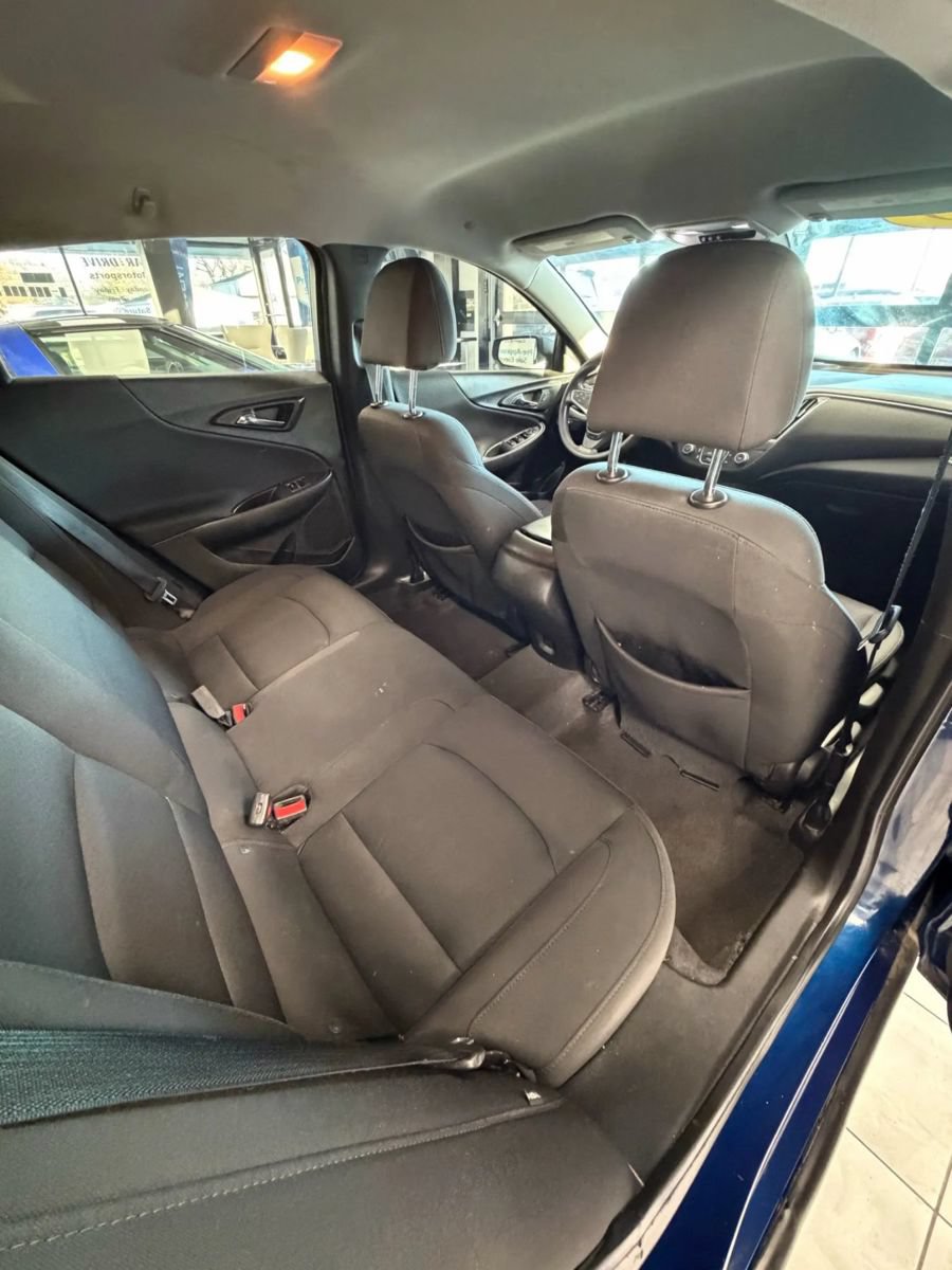 Used 2019 Chevrolet Malibu LS FWD image 11