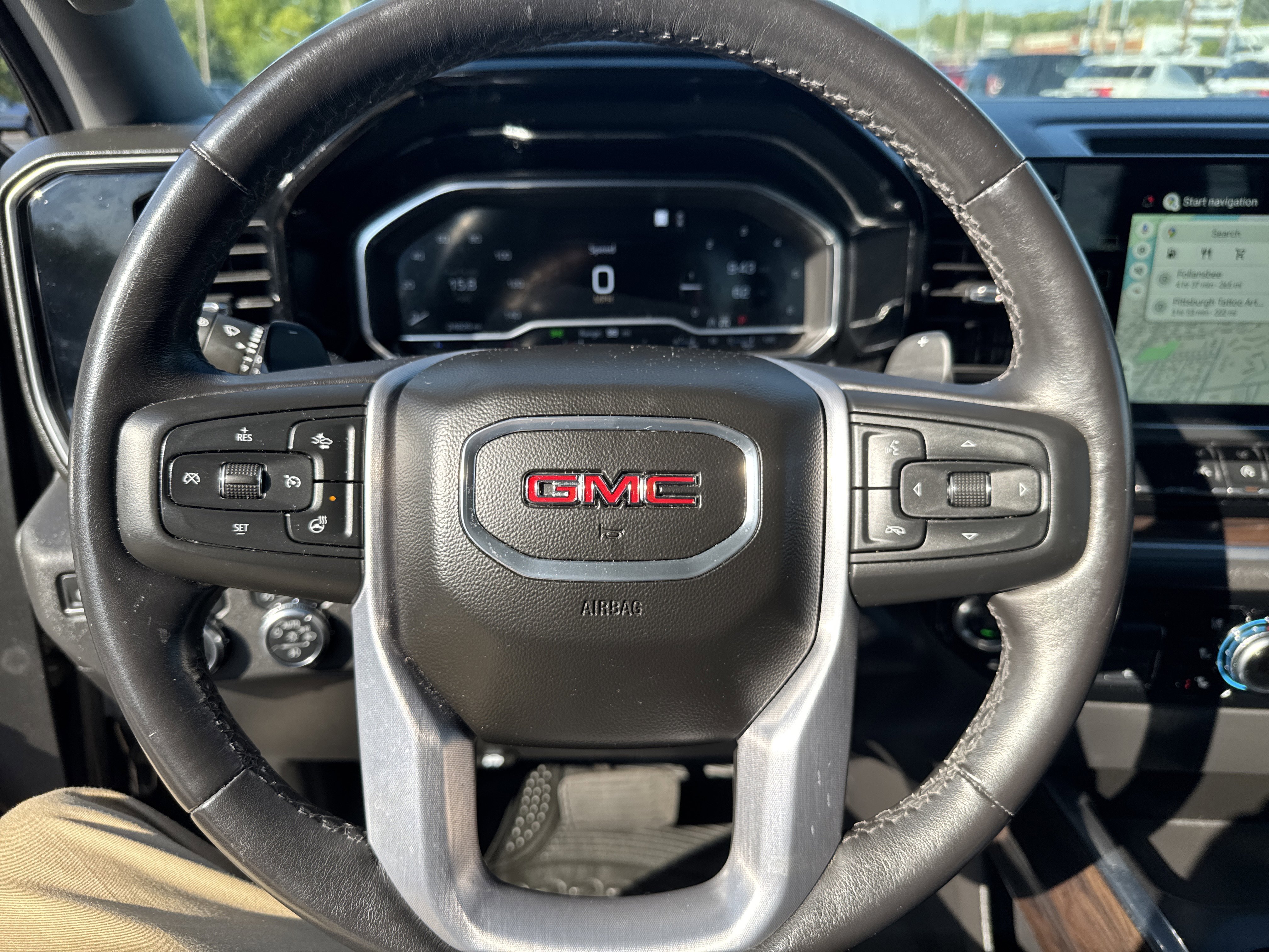 Used 2022 GMC Sierra 1500 SLT w/ SLT Premium Package image 17