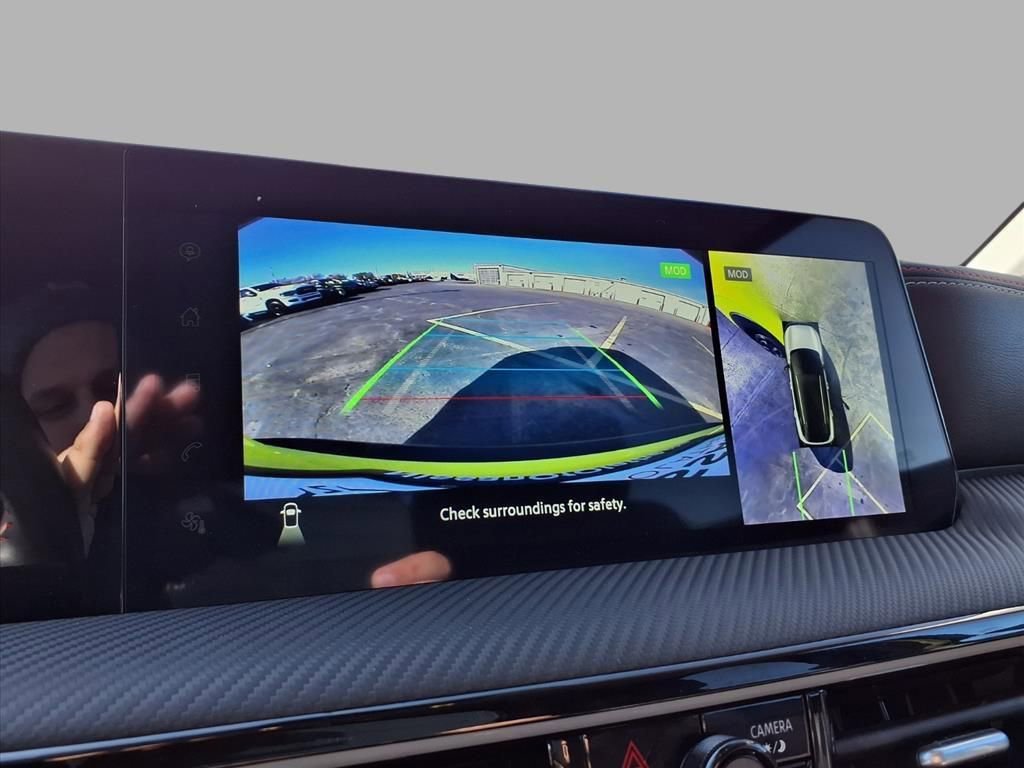 Certified 2025 Nissan Kicks SR image 6