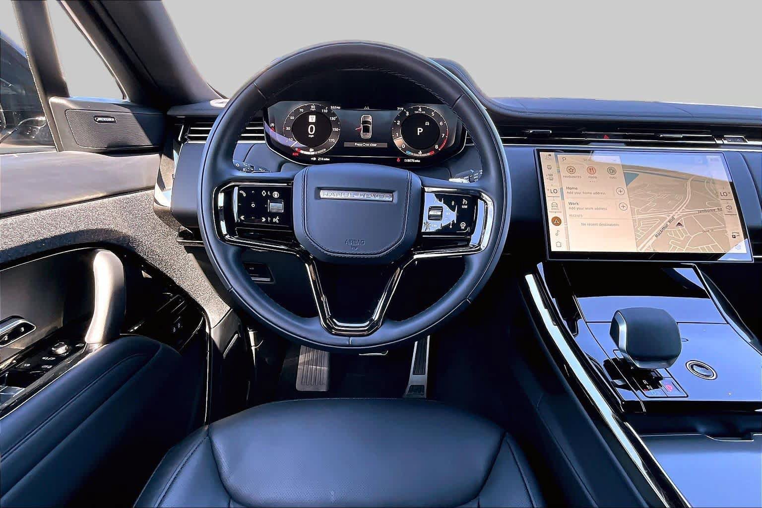 Used 2025 Land Rover Range Rover Sport Dynamic SE AWD/4WD image 5