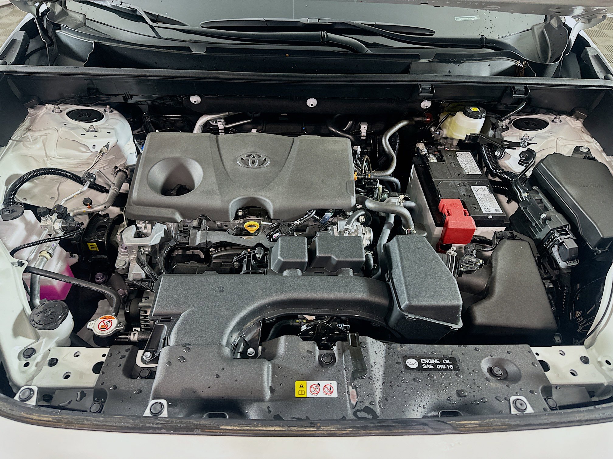 Used 2025 Toyota RAV4 XLE w/ Convenience Package image 35