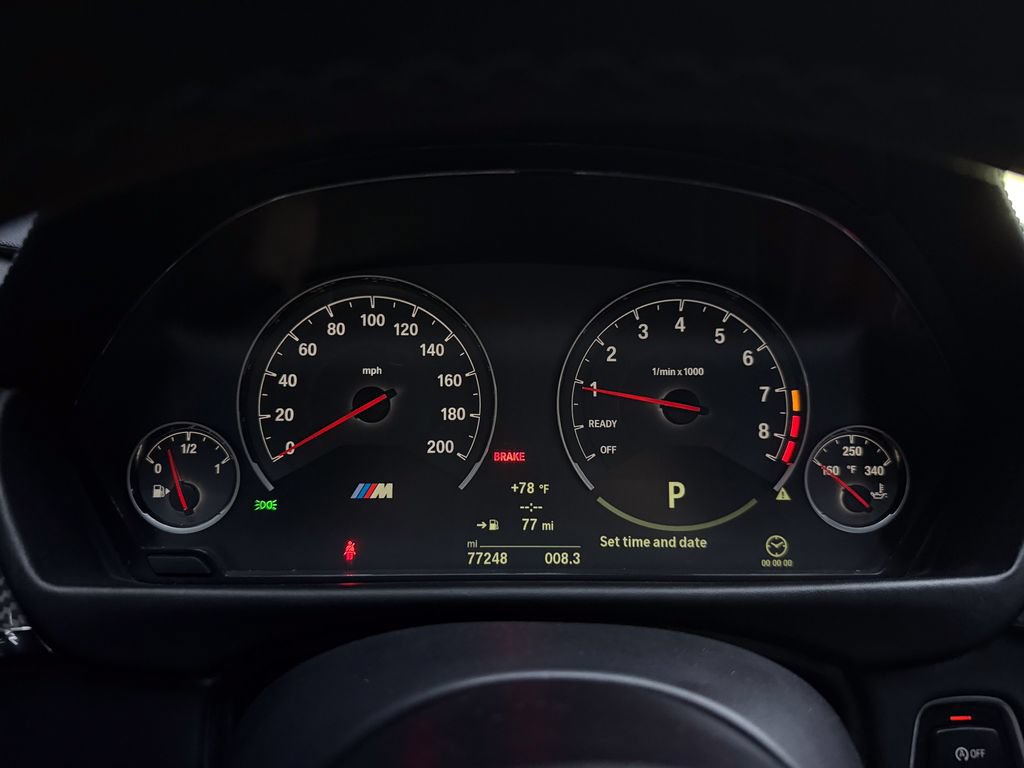 Used 2015 BMW M4 Coupe RWD image 29