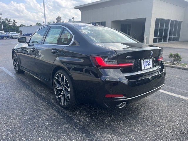 New 2025 BMW 330i xDrive Sedan w/ Convenience Package AWD/4WD image 6