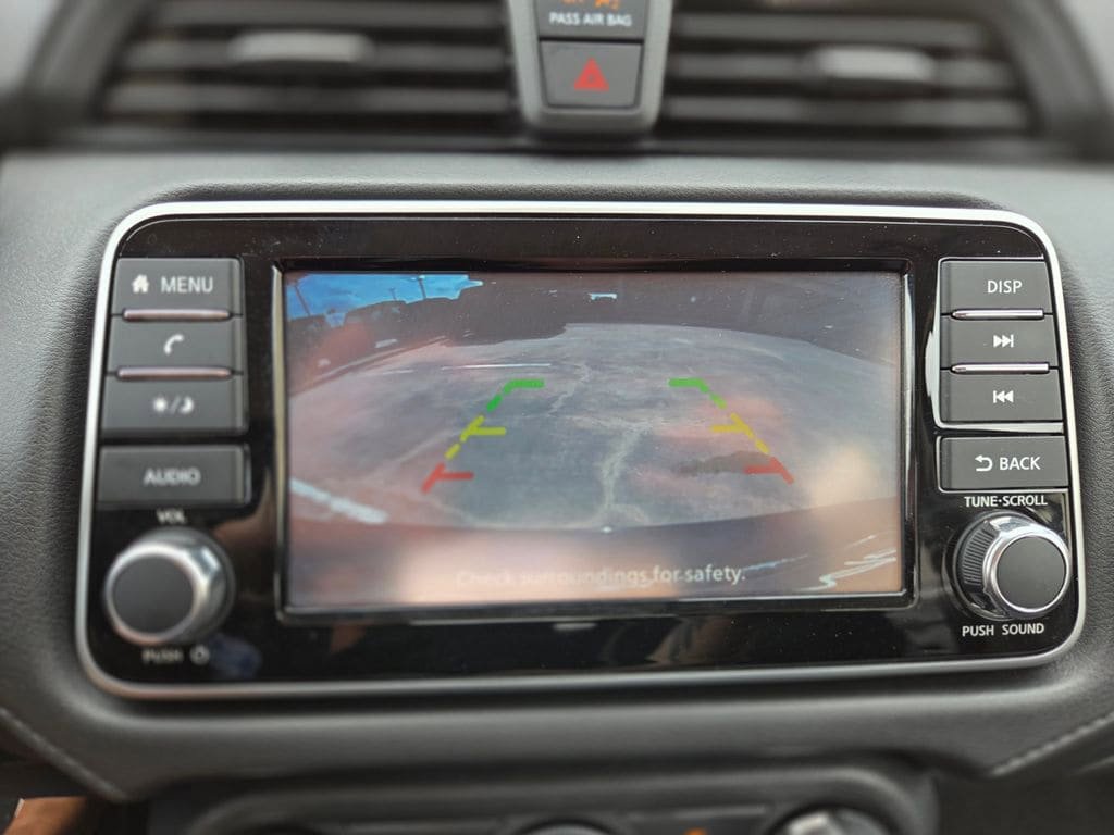 Used 2025 Nissan Versa S FWD image 22