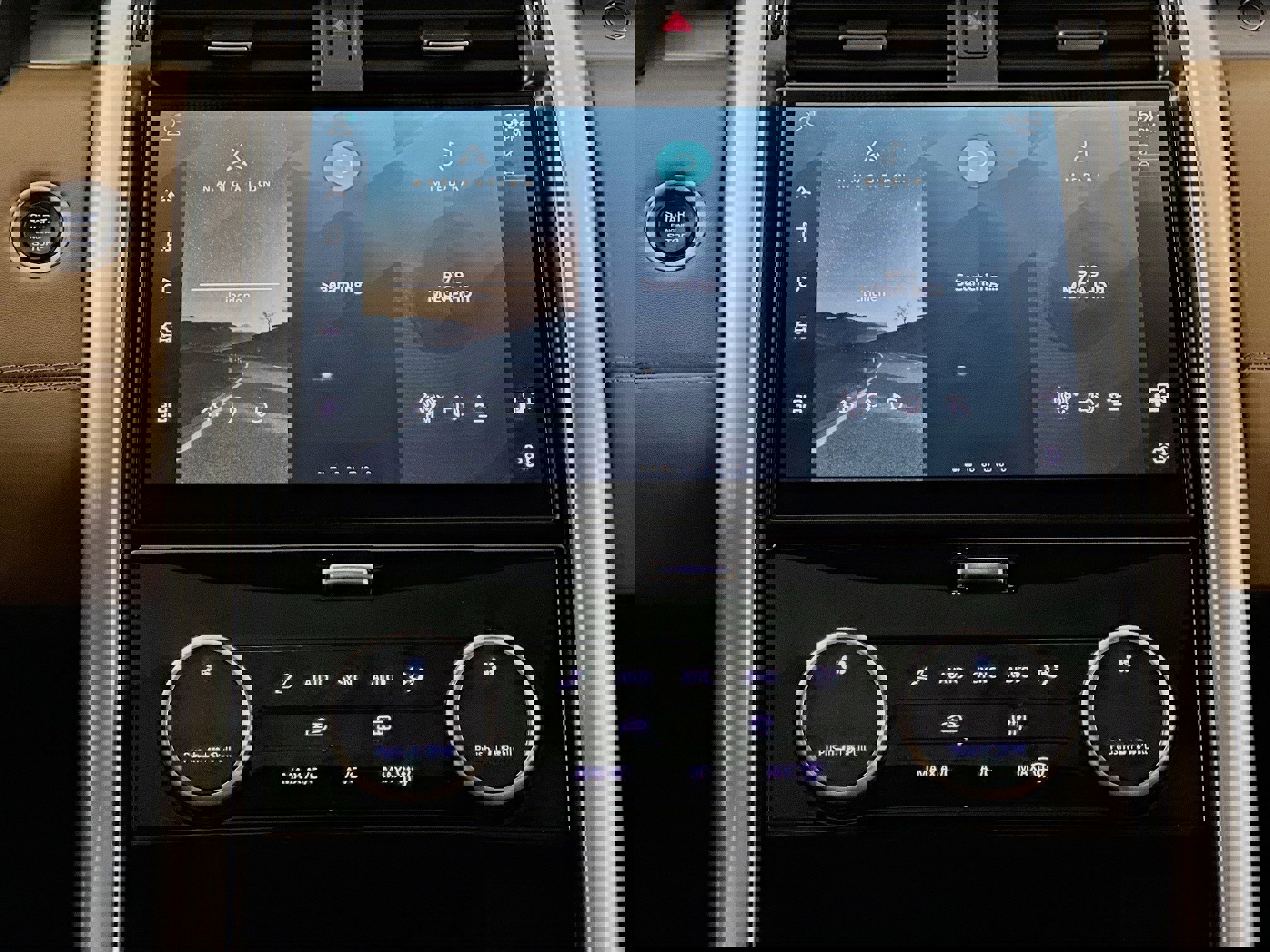 Used 2023 Land Rover Discovery HSE R-Dynamic image 12