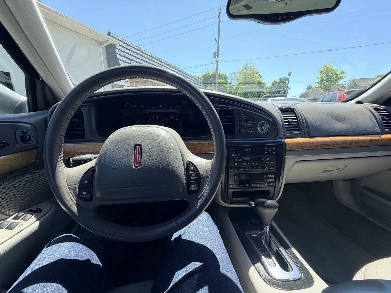 Used 1998 Lincoln Continental FWD image 5