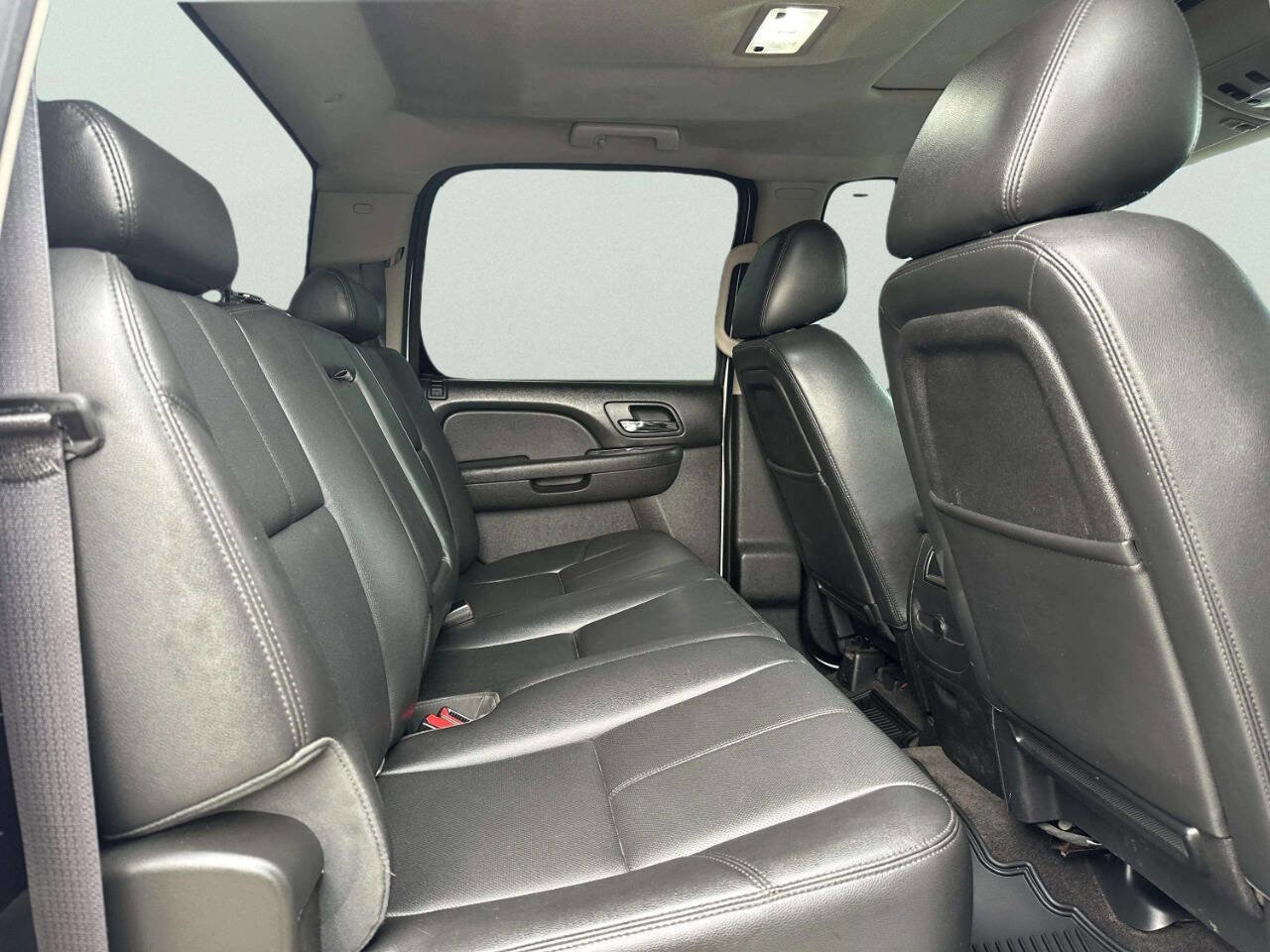 Used 2013 Chevrolet Silverado 3500 LTZ w/ LTZ Plus Package image 15