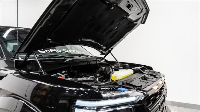 Used 2025 Ford F150 Lariat w/ Equipment Group 502A High image 46