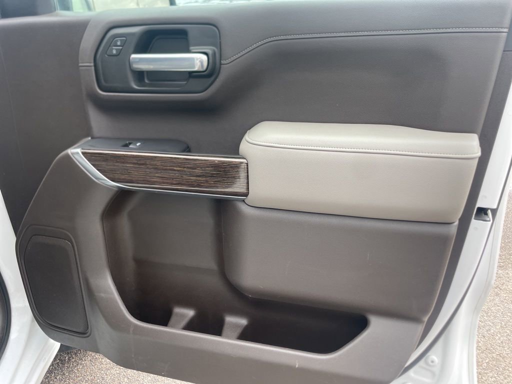 Used 2020 GMC Sierra 1500 SLE w/ SLE Value Package image 17