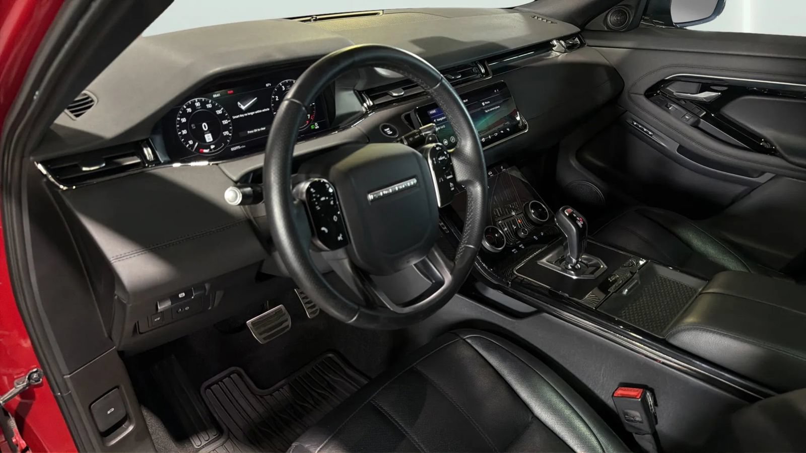 Used 2020 Land Rover Range Rover Evoque R-Dynamic SE AWD/4WD image 51