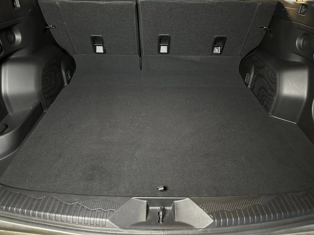 Used 2025 Subaru Forester Limited image 23