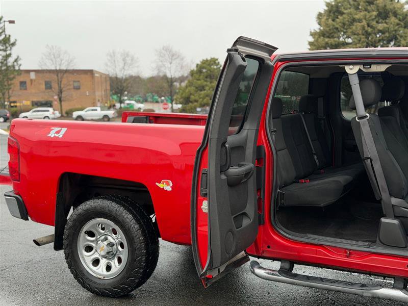 Used 2013 Chevrolet Silverado 1500 LS image 21