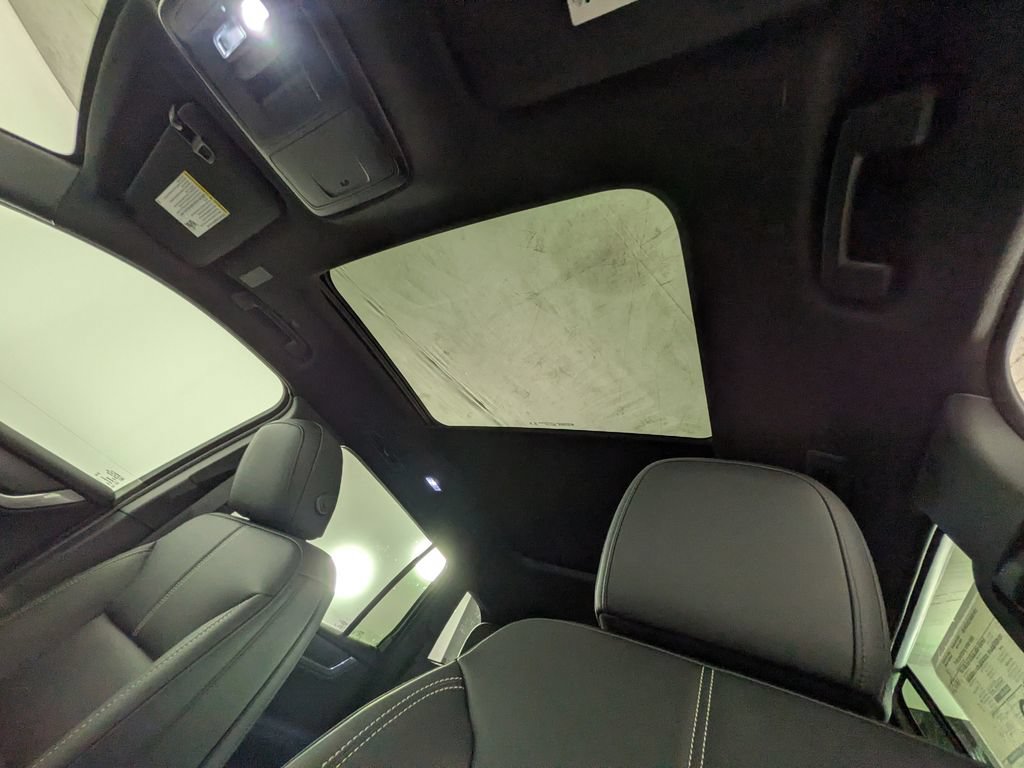 Used 2026 GMC Acadia Elevation w/ Black Edition AWD/4WD image 31