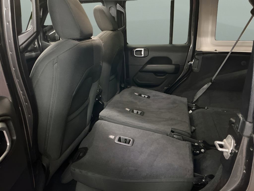 Used 2021 Jeep Wrangler Unlimited Sahara w/ Cold Weather Group image 23