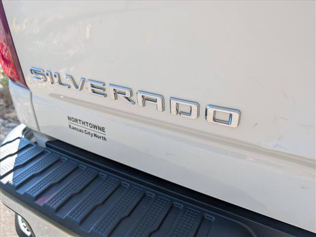 Used 2024 Chevrolet Silverado 3500 LT w/ Convenience Package AWD/4WD image 19