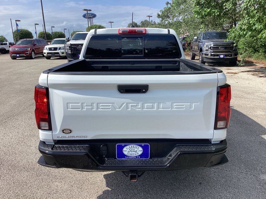 Used 2025 Chevrolet Colorado W/T w/ Advanced Trailering Package image 8