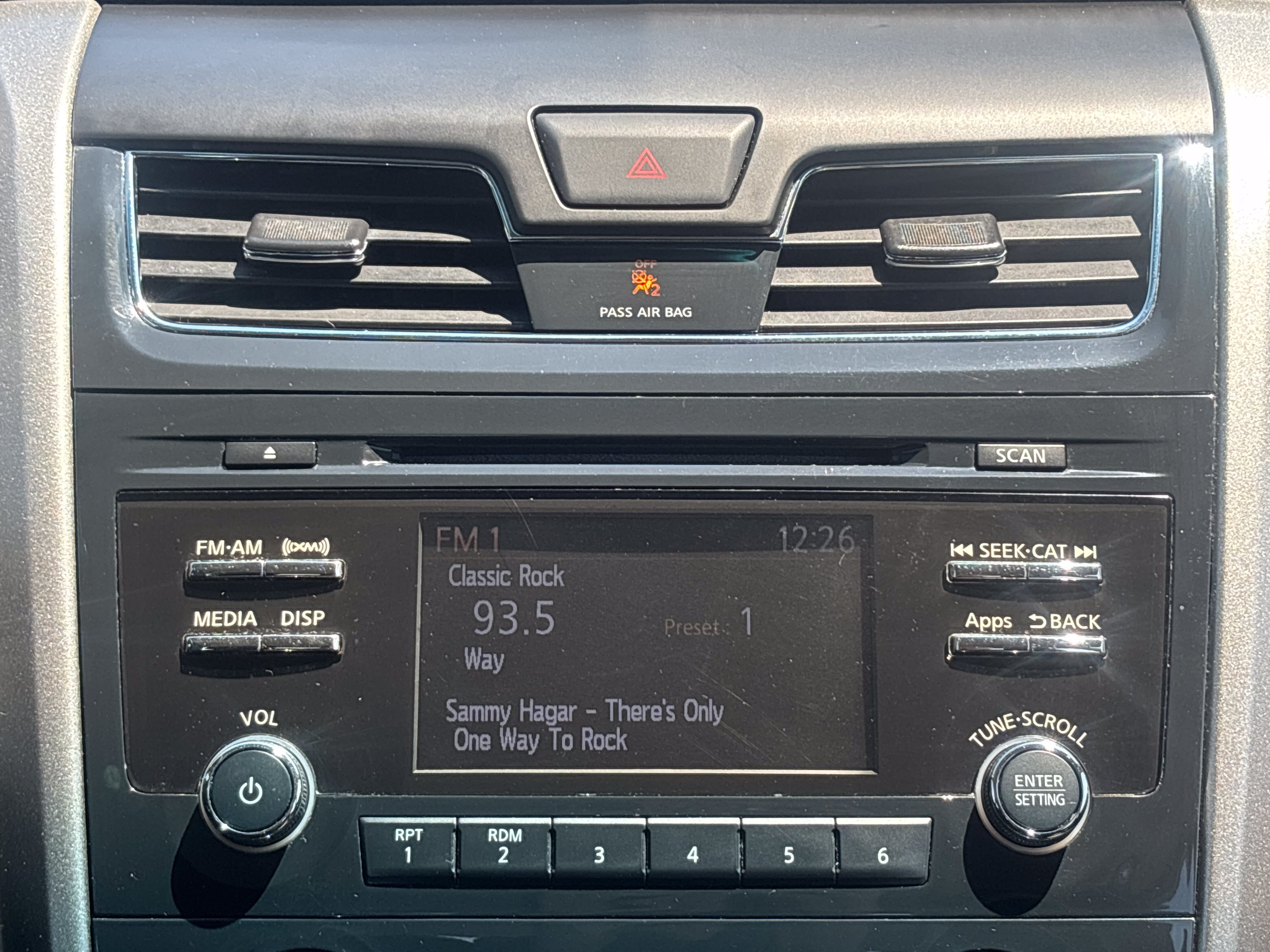 Used 2015 Nissan Altima 2.5 S w/ Sport Value Package FWD image 7
