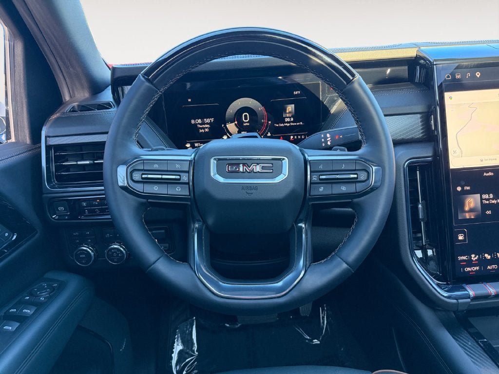 Used 2025 GMC Yukon AT4 w/ AT4 Premium Plus Package AWD/4WD image 14