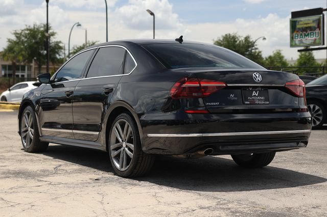 Used 2017 Volkswagen Passat 1.8T R-Line FWD image 8