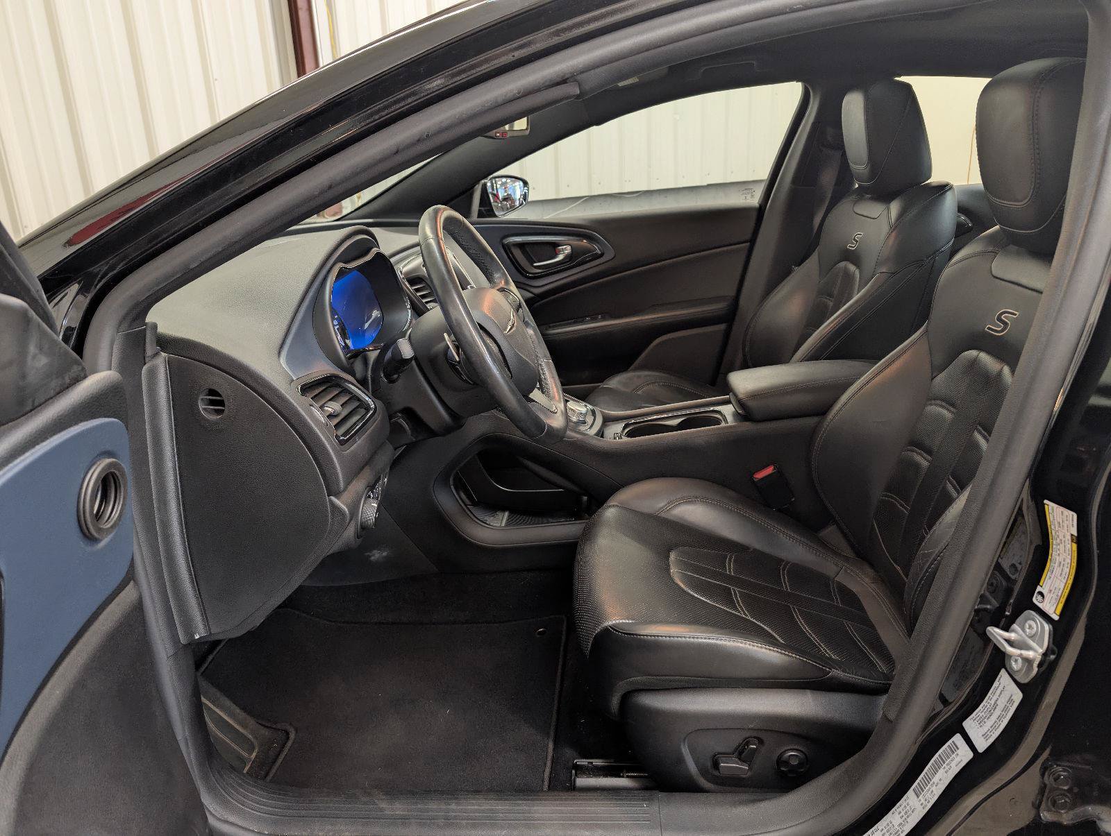 Used 2016 Chrysler 200 S w/ Navigation & Sound Group I AWD/4WD image 19