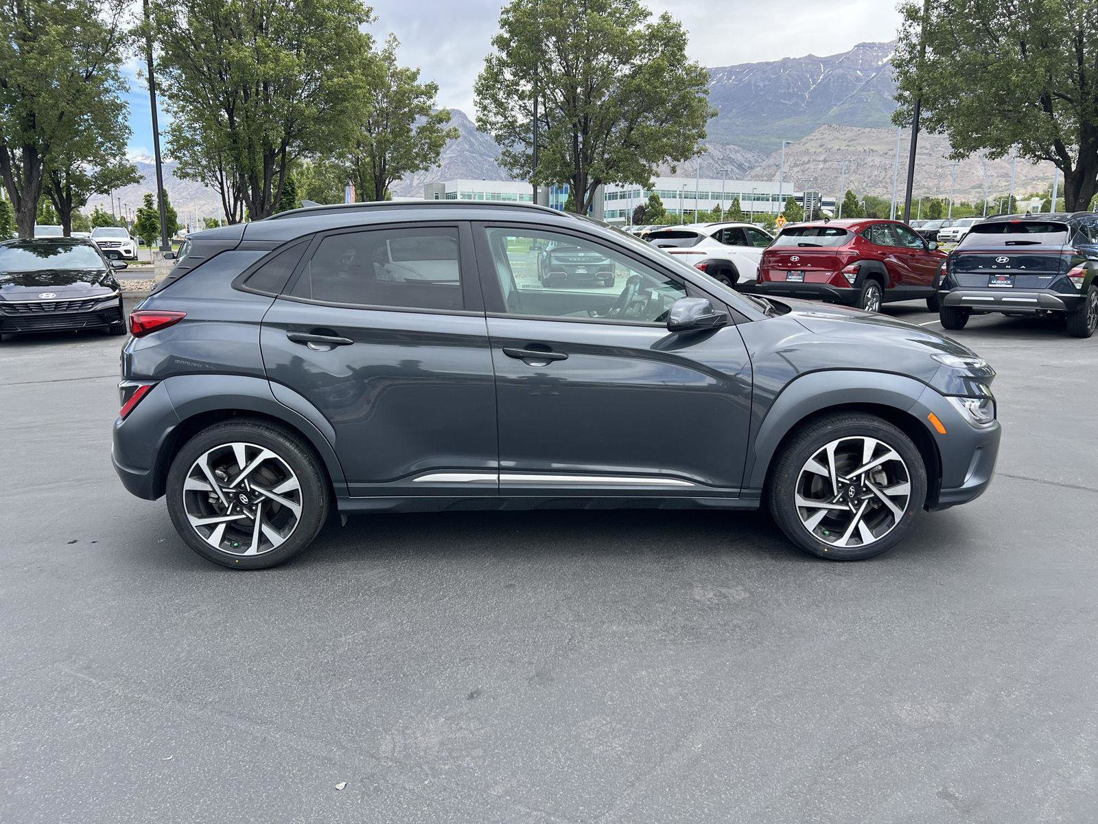 Certified 2022 Hyundai Kona Limited w/ Cargo Package AWD/4WD image 6