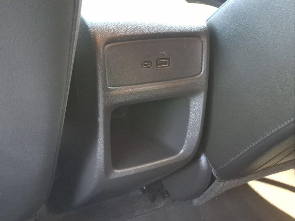 Used 2025 Chevrolet Trax LT w/ Driver Confidence Package FWD image 20