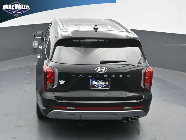 Used 2024 Hyundai Palisade Limited FWD image 14
