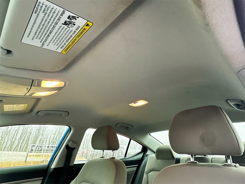 Used 2018 Hyundai Elantra SEL image 11