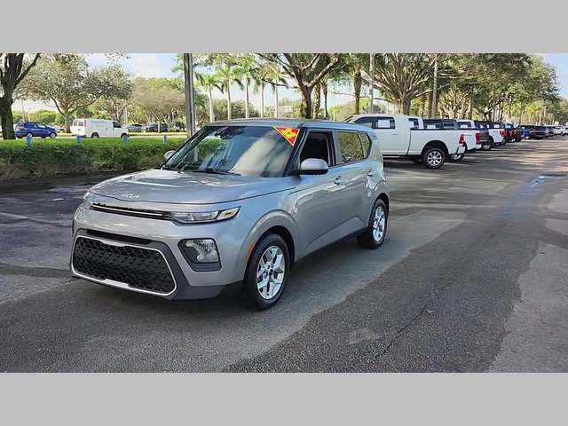 Used 2022 Kia Soul LX w/ Technology Package image 47