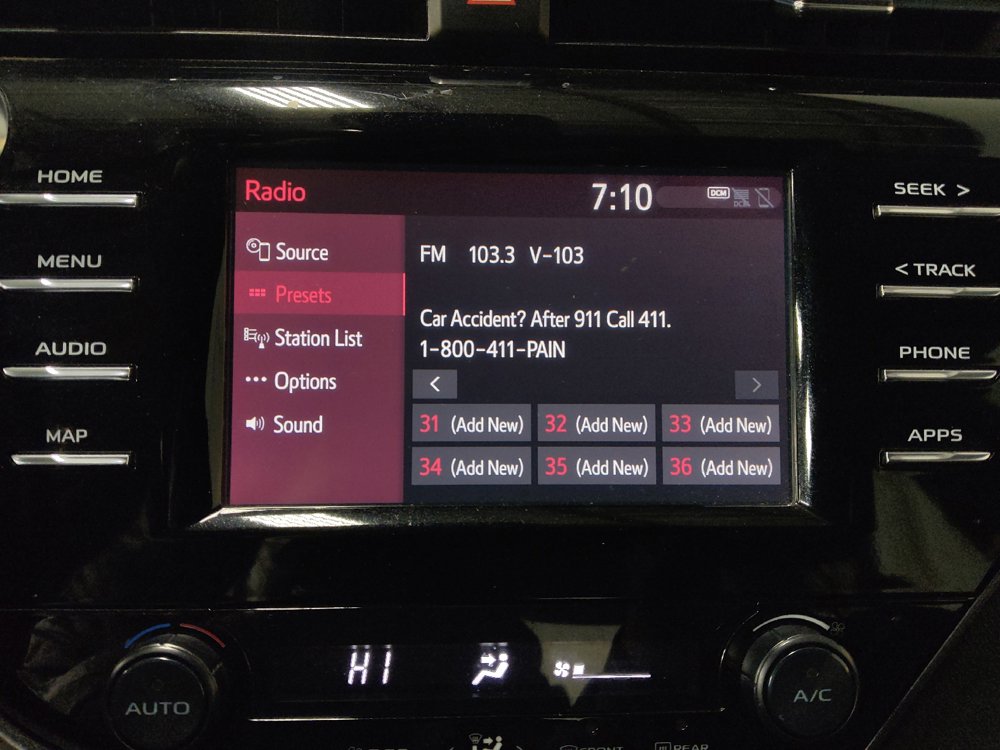 Used 2019 Toyota Camry SE FWD image 25