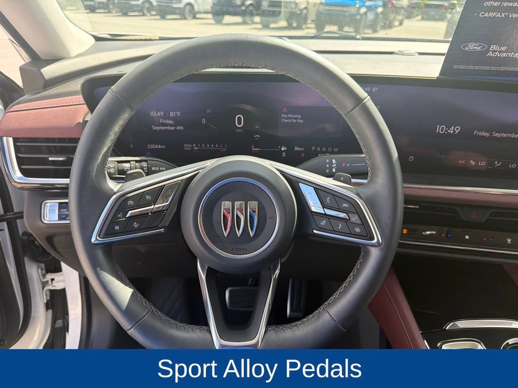 Used 2025 Buick Envision Sport Touring AWD/4WD image 25