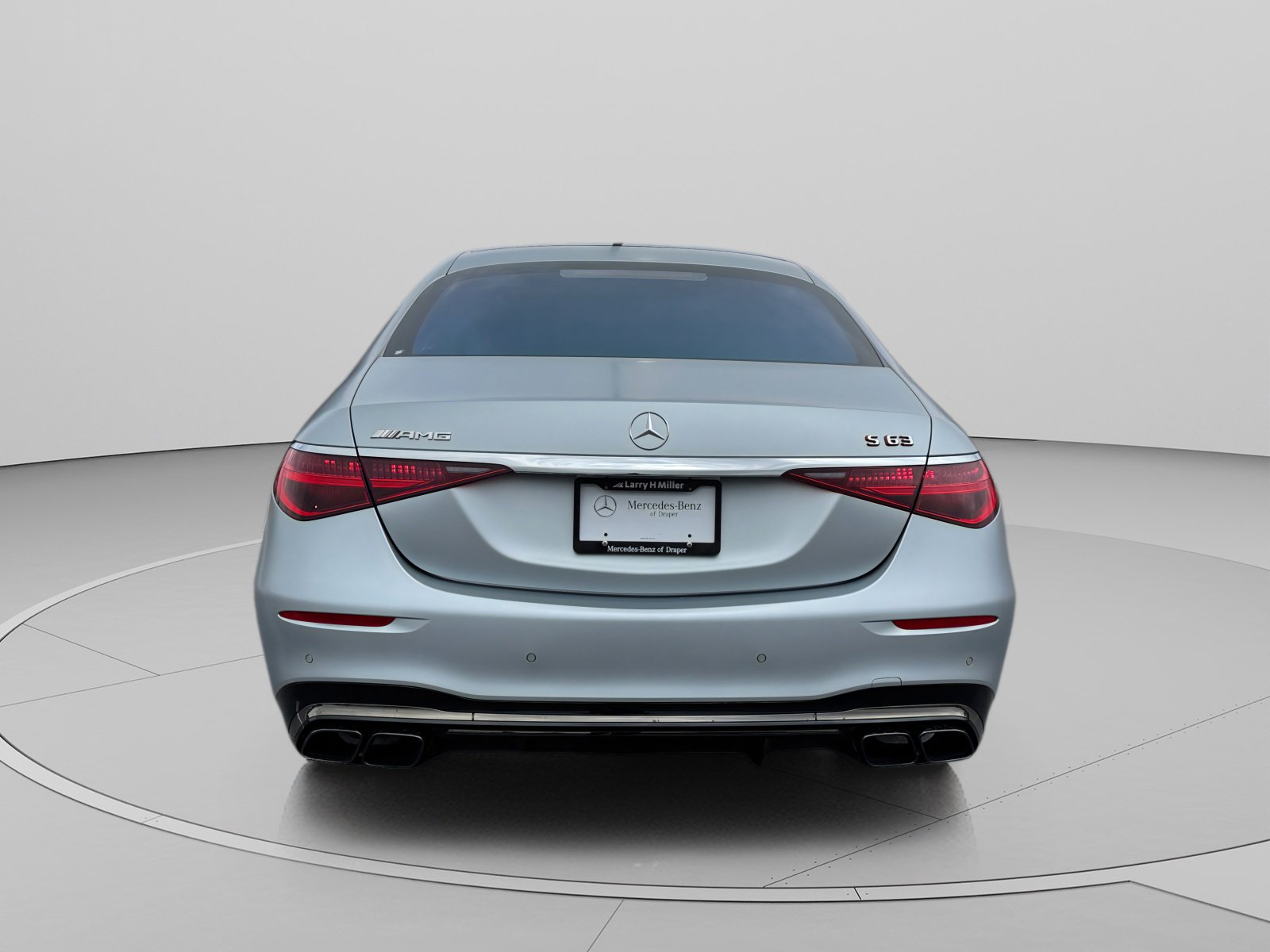 Used 2025 Mercedes-Benz S 63 AMG S image 4