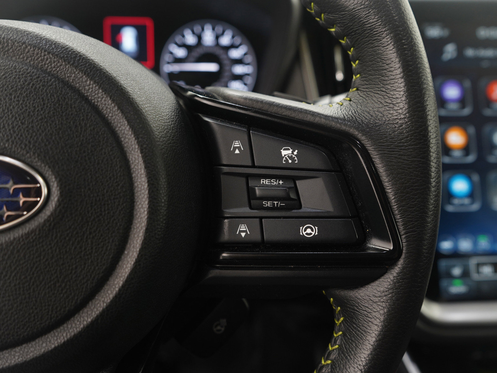 Used 2025 Subaru Outback Onyx Edition image 26