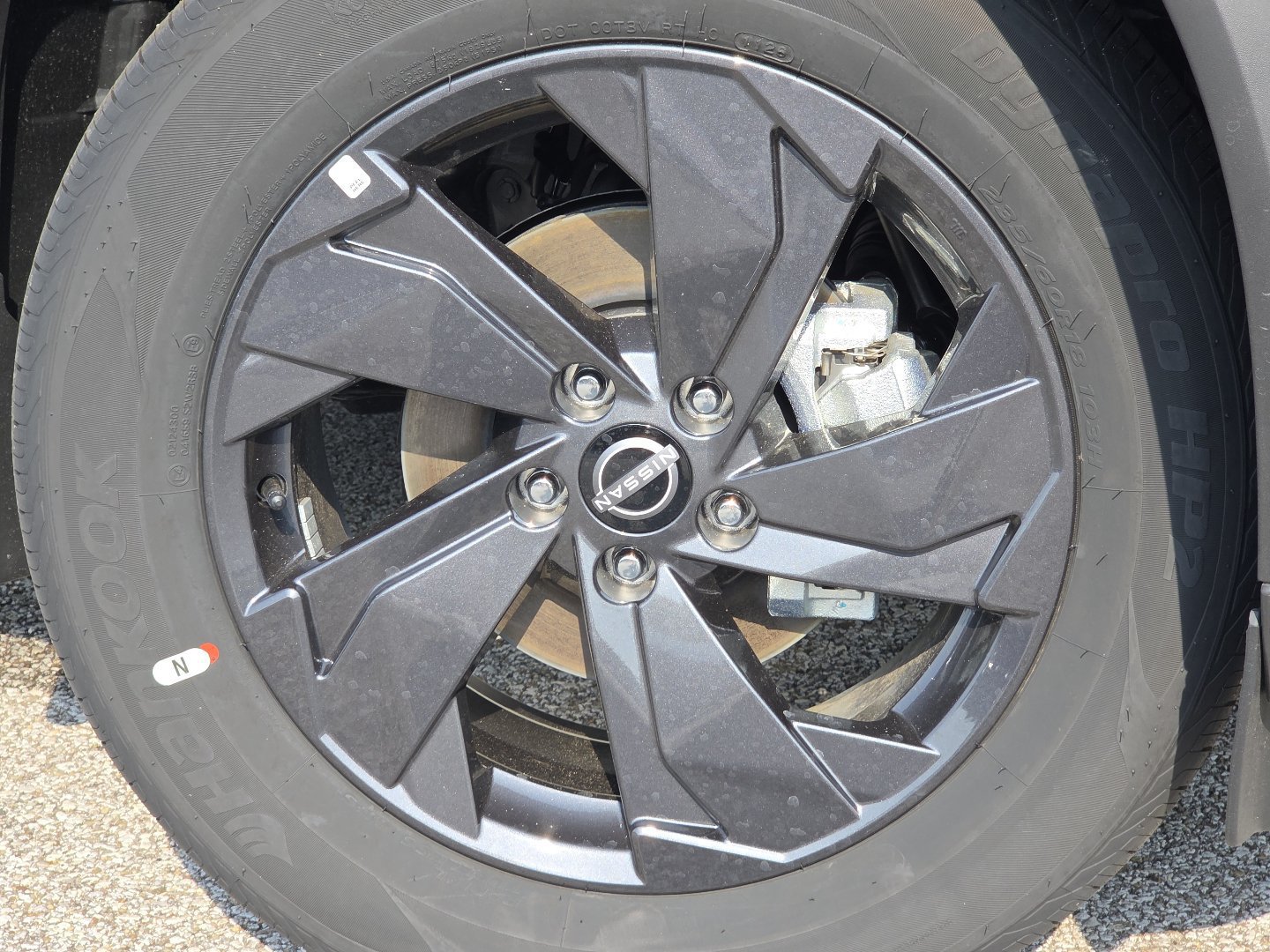 New 2026 Nissan Rogue SV w/ Cold Weather Package AWD/4WD image 13