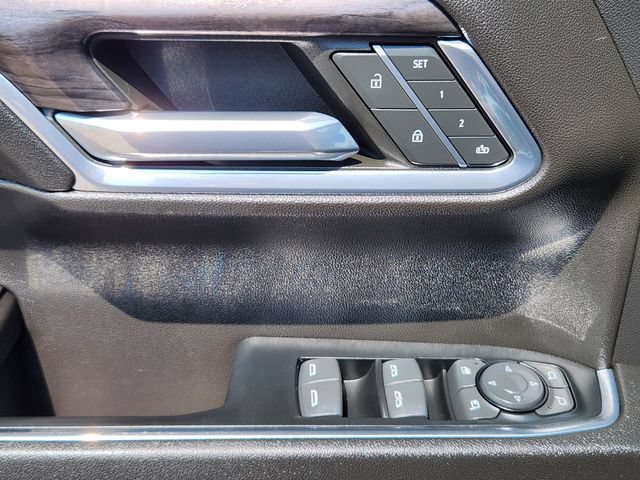 Certified 2023 Chevrolet Silverado 1500 LTZ w/ Technology Package AWD/4WD image 26