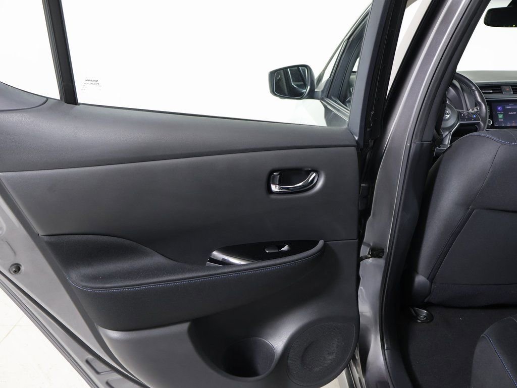Used 2021 Nissan Leaf SV w/ SV Technology Package image 20