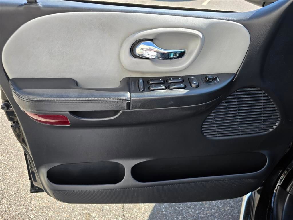 Used 2003 Ford F150 Harley-Davidson RWD image 9